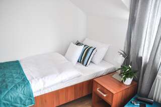 Отели типа «постель и завтрак» Pensjonat Dabie Dąbie Двухместный номер с 1 кроватью и общей ванной комнатой-1